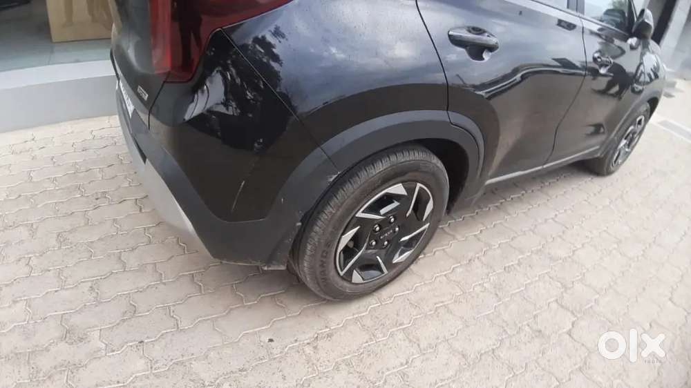 Kia Sonet 2024 Petrol Well Maintained