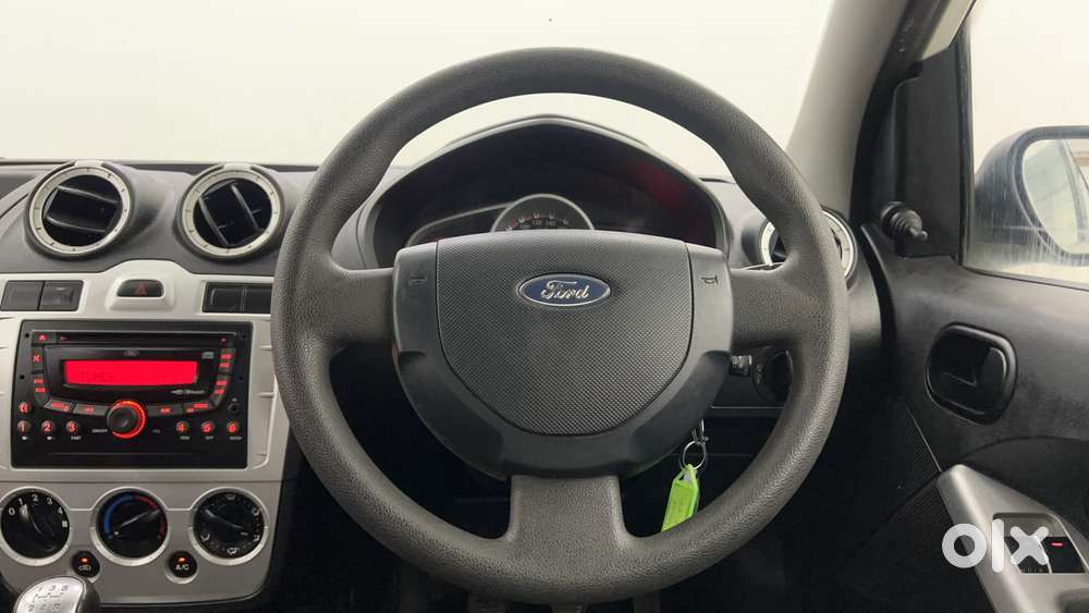 Ford Figo 1.2 Duratec Petrol Zxi, 2011, Petrol