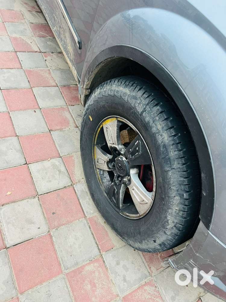 Mahindra Xuv500 2012 Diesel Well Maintained