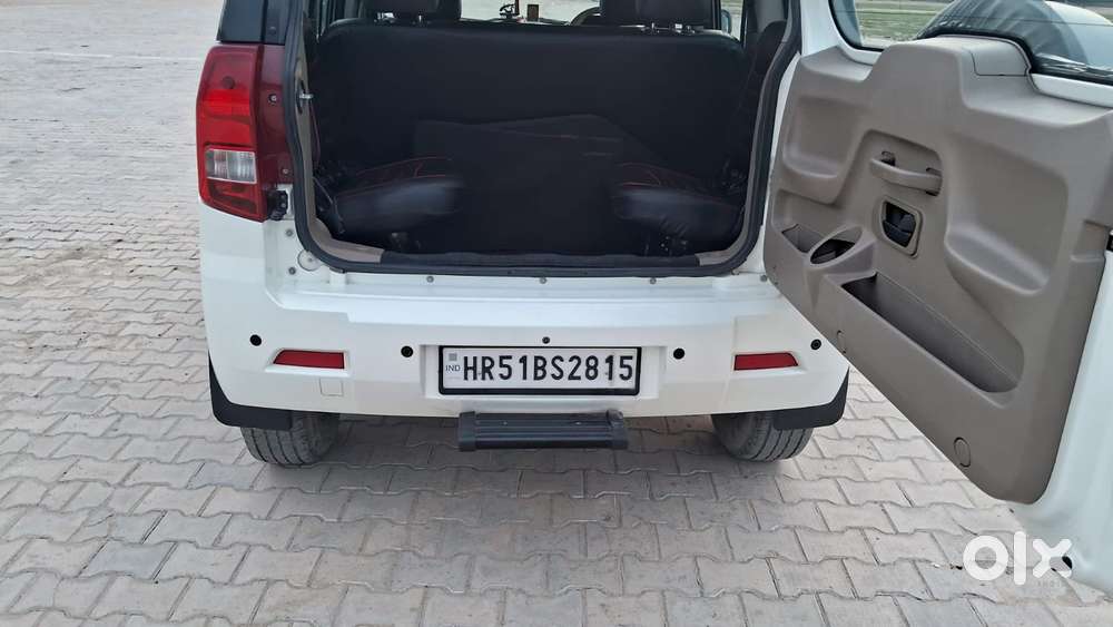 Mahindra Tuv 300 T10, 2018, Diesel