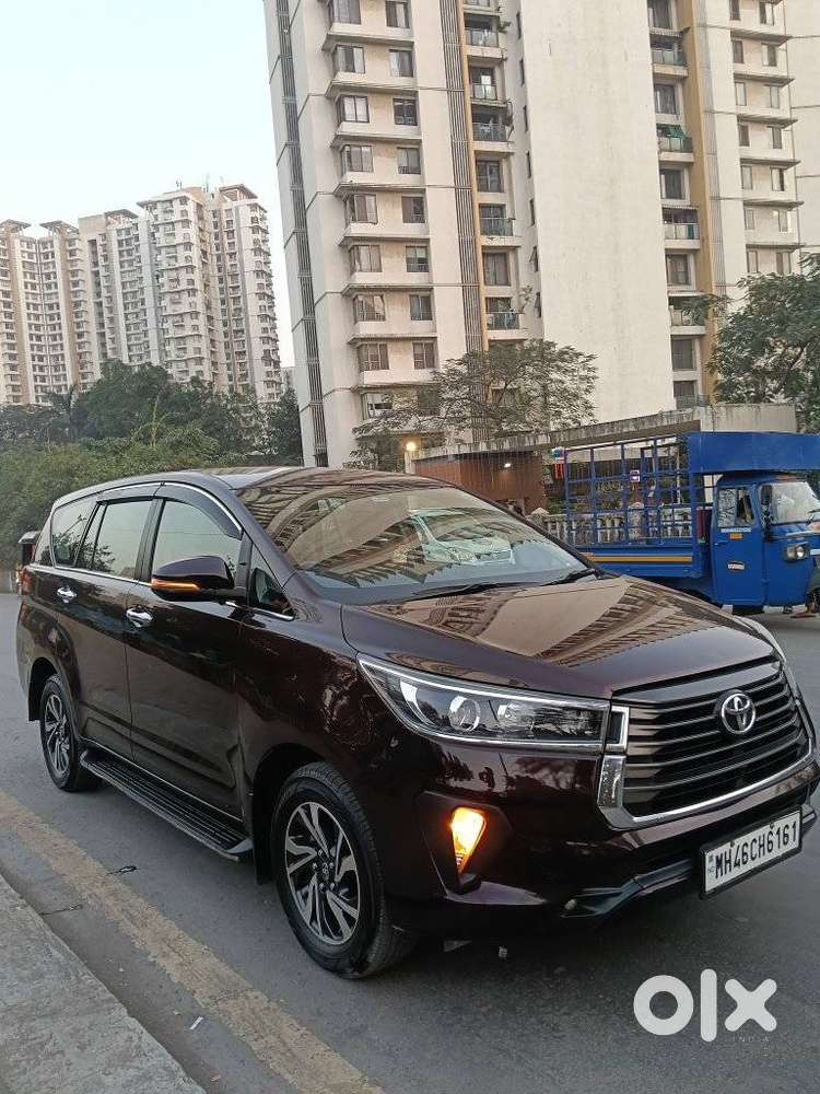 Toyota Innova Crysta 2.4 V 8 Str, 2022, Diesel