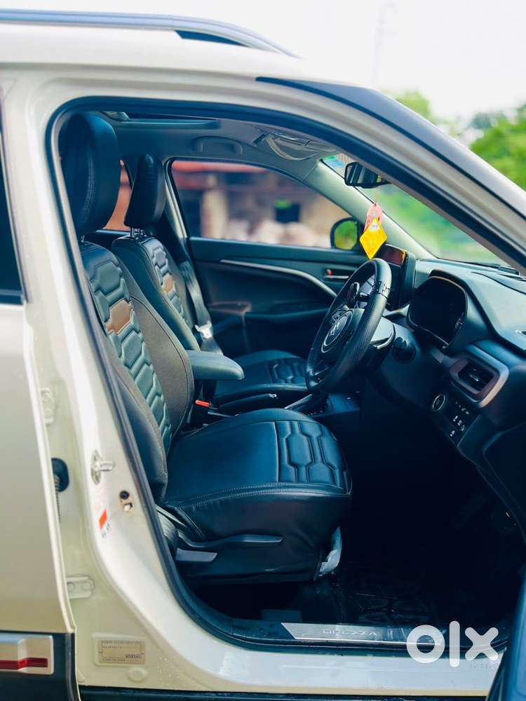 Maruti Suzuki Brezza 1.5 Zxi Plus At Smart Hybrid, 2024, Petrol