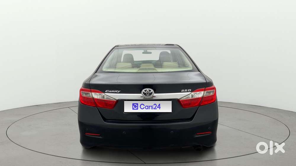 Toyota Camry [ ] 2.5 L At, 2013, Petrol