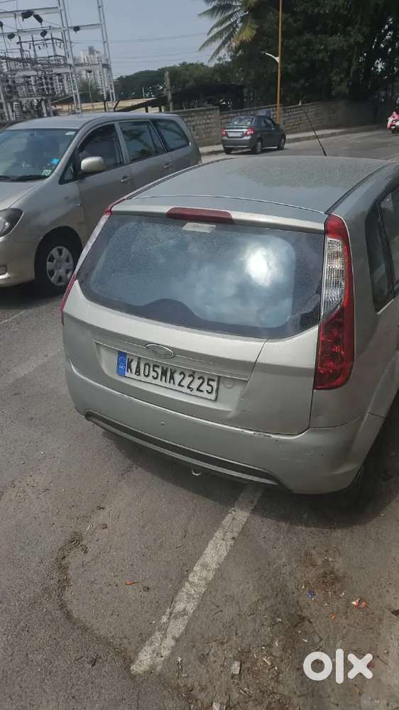 Ford Figo 2011 Petrol 71000 Km Driven