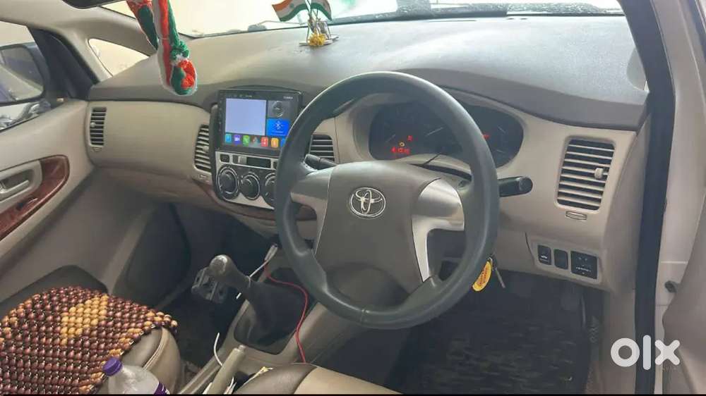 Toyota Innova 2.5 G Manual Transmission