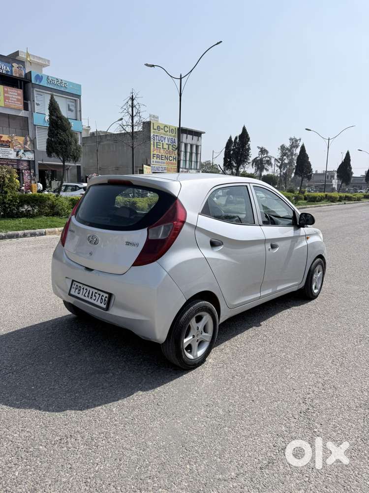 Hyundai Eon 1.0 Kappa Magna + (o), 2016, Petrol