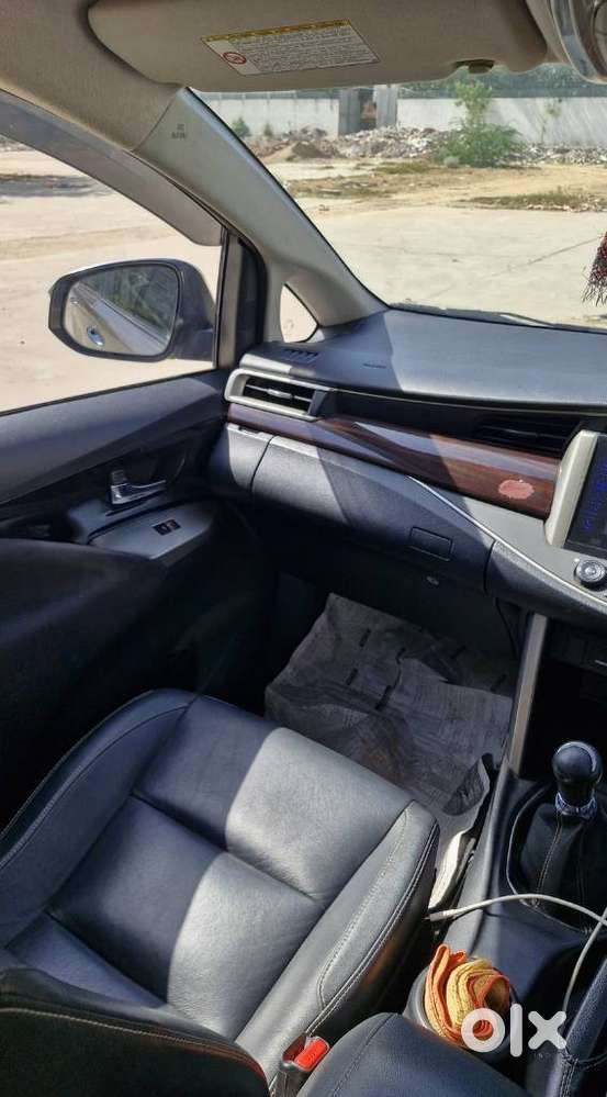 Toyota Innova Crysta Zx 2.4 Diesel 7 Seater, 2016, Diesel