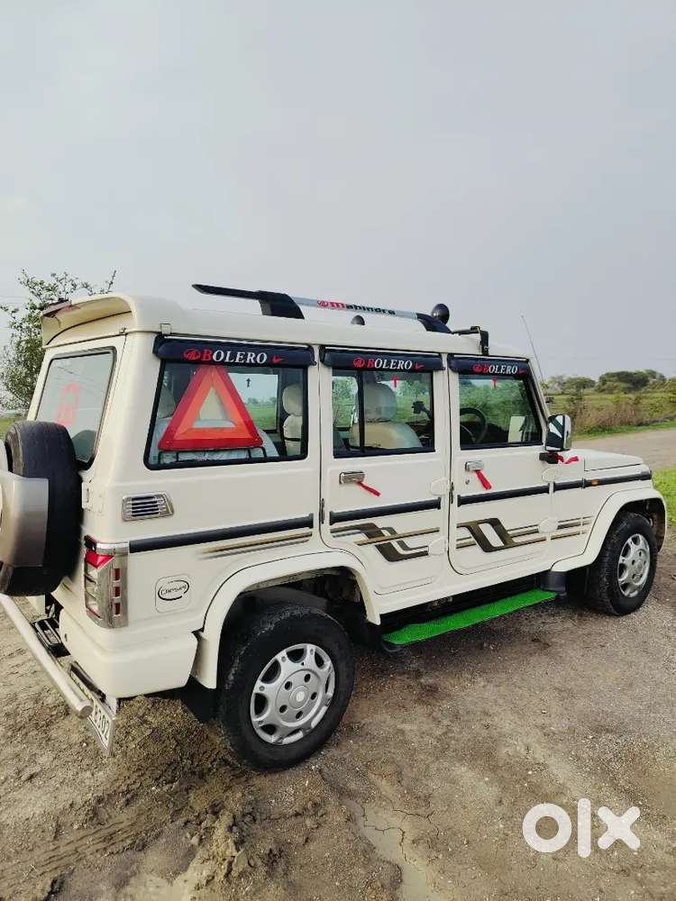 Mahindra Bolero Diesel Automatic 2022
