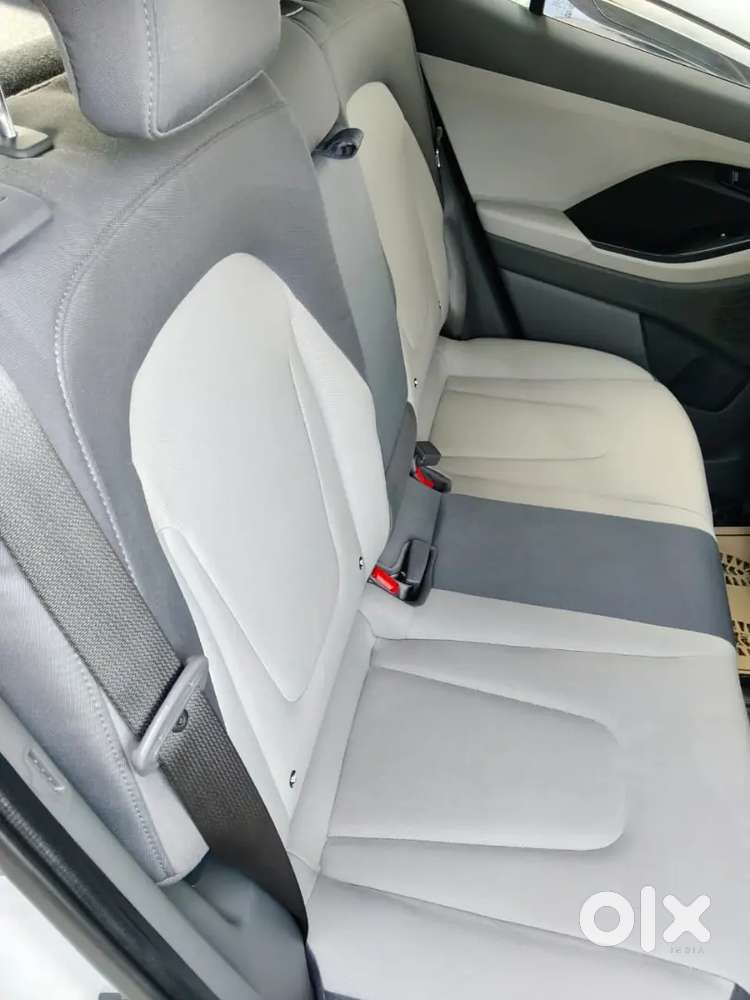Hyundai Creta Facelift 2024 Petrol 360000 Km Driven