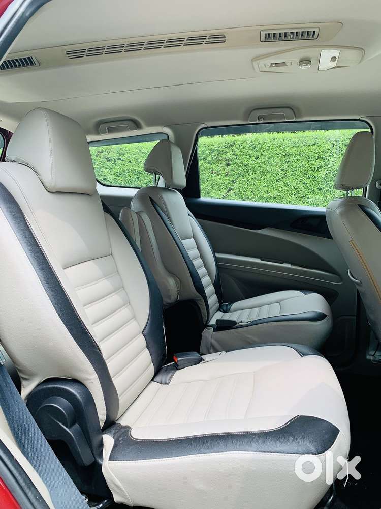 Mahindra Marazzo M2, 2018, Diesel