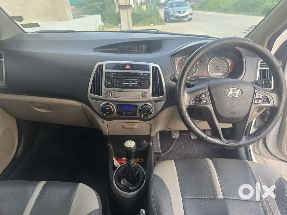 Hyundai I20 2012 Petrol 15 Km Driven