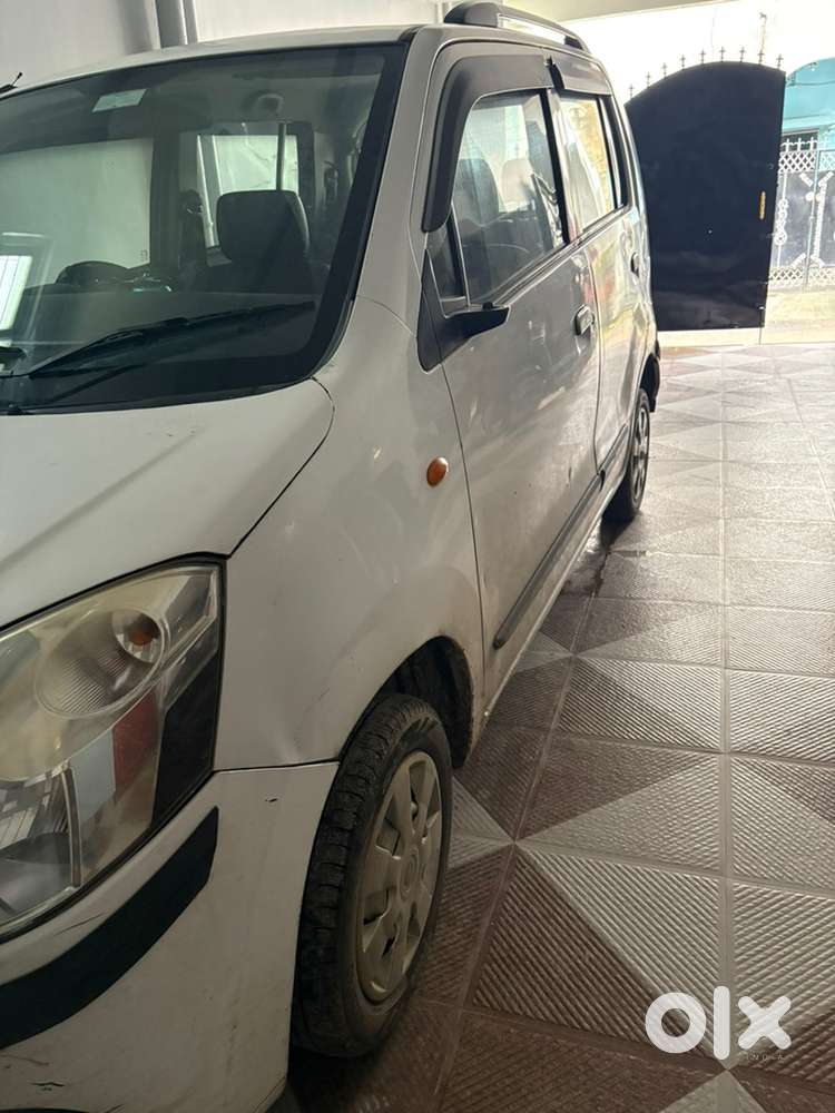 Maruti Suzuki Wagon R Lxi 2012