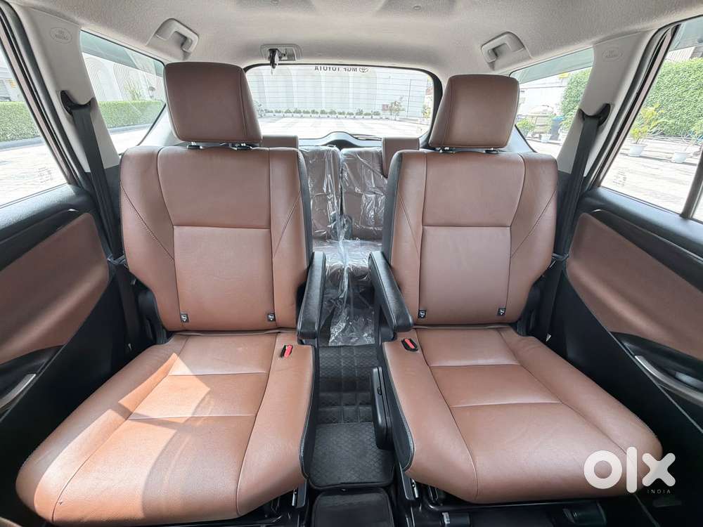 Toyota Innova Crysta 2.7 Zx At, 2018, Petrol