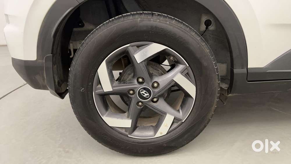 Hyundai Venue Sx Plus Turbo Dct, 2022, Petrol