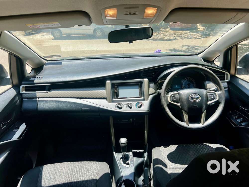 Toyota Innova Crysta 2.8 Gx At 8s, 2017, Diesel