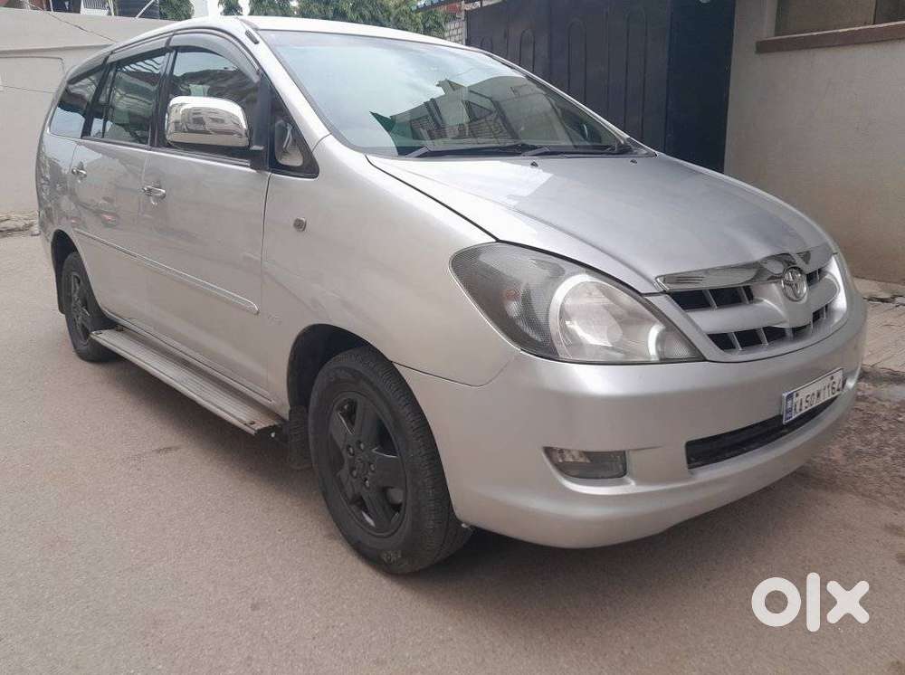 Toyota Innova 2.0 V, 2006, Petrol