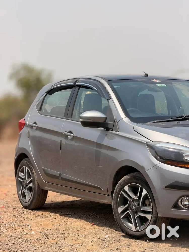 Tata Tiago 2019 Petrol Well Maintained, All Service Record In Showroom