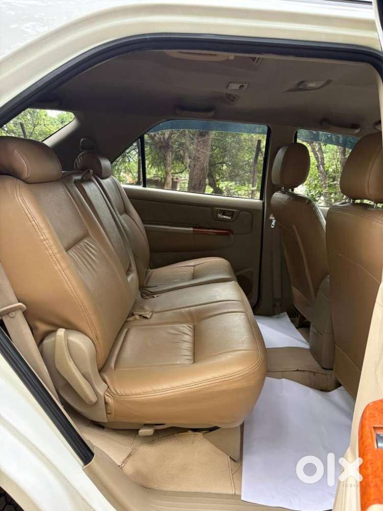 Toyota Fortuner 3.0 4x4 Automatic, 2011, Diesel