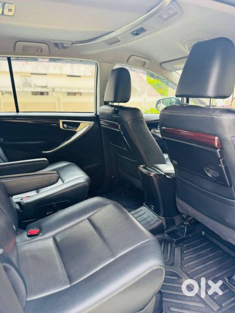 Toyota Innova Crysta Zx 2.4 Diesel 7 Seater, 2021, Diesel