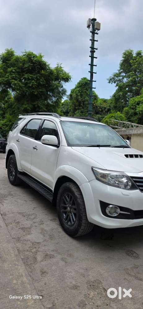 Toyota Fortuner 4x2 At, 2016, Diesel