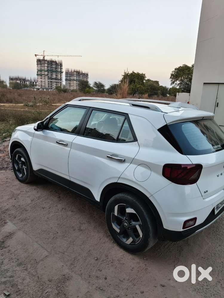 Hyundai Venue Petrol 2019 Top Modal Ex O