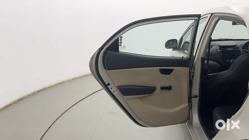 Hyundai Eon Magna +, 2014, Petrol