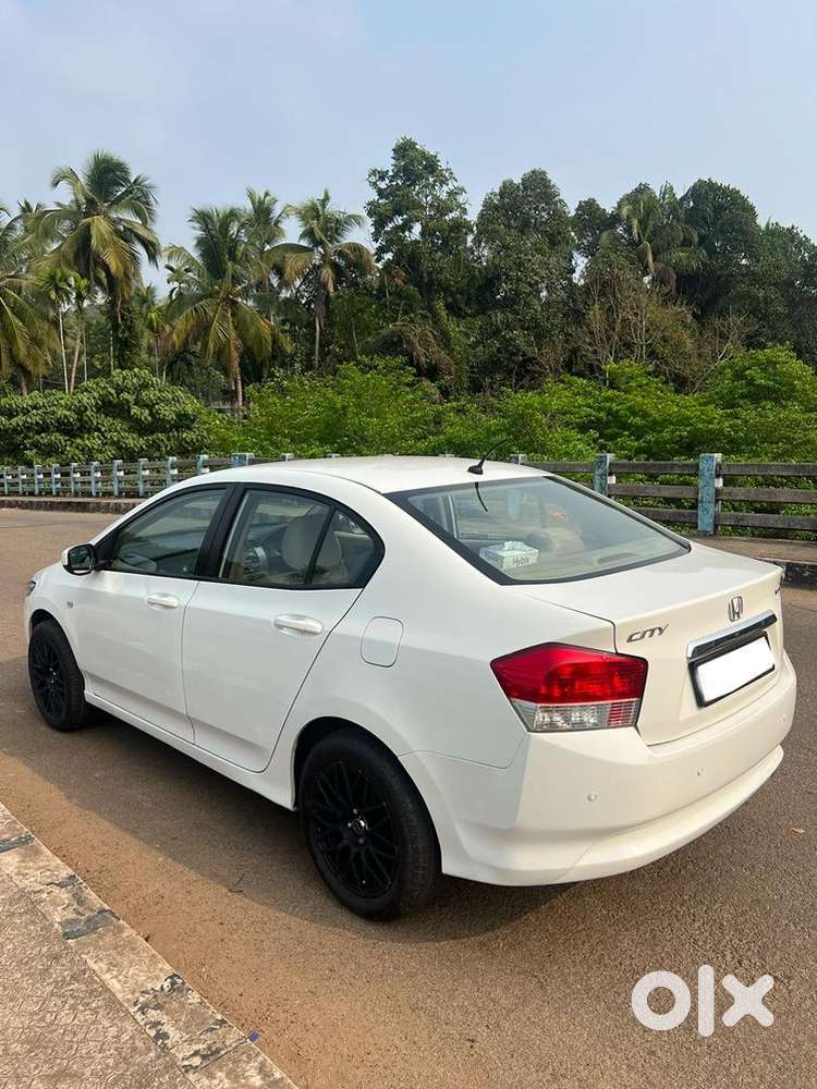Honda City 2010 Petrol Well Maintained
