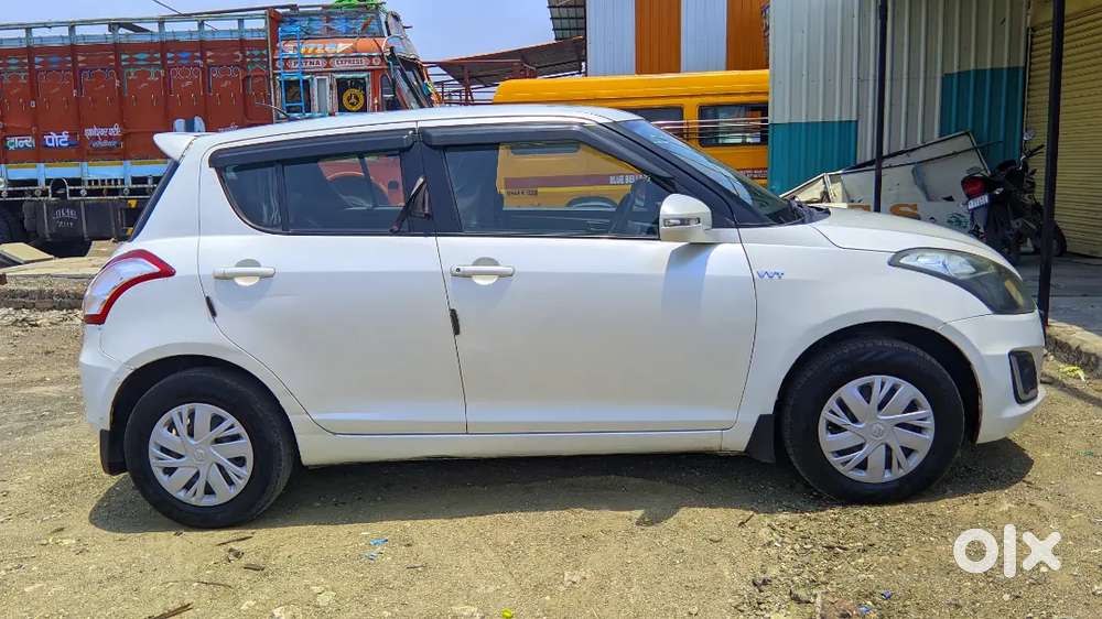 Maruti Suzuki Swift 2017 Petrol 84000 Km Driven Petrol+cng