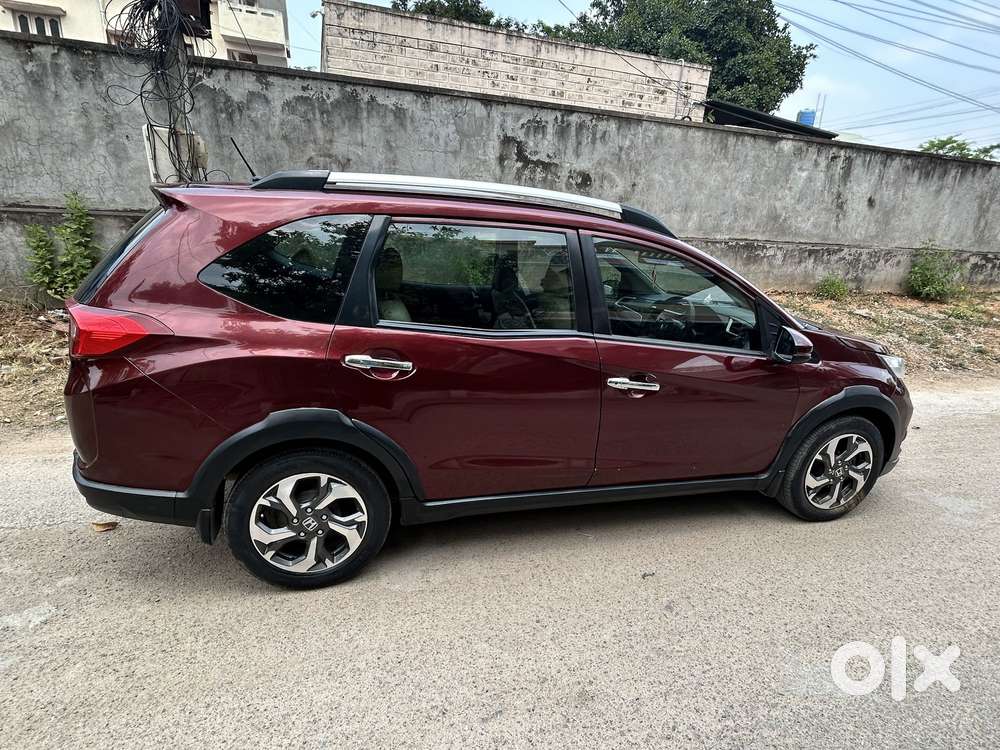 Honda Br-v I-vtec V Mt, 2016, Petrol