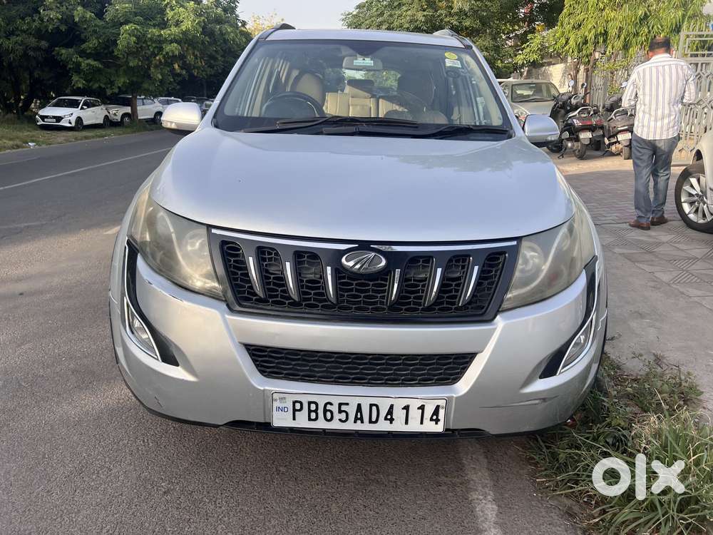 Mahindra Xuv500 2.2 W10, 2015, Diesel