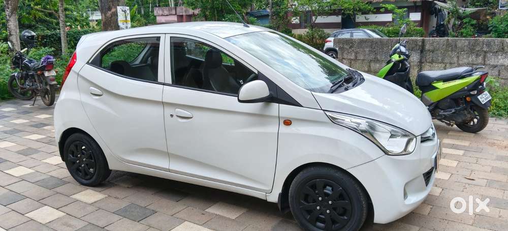 Hyundai Eon Sportz, 2015, Petrol
