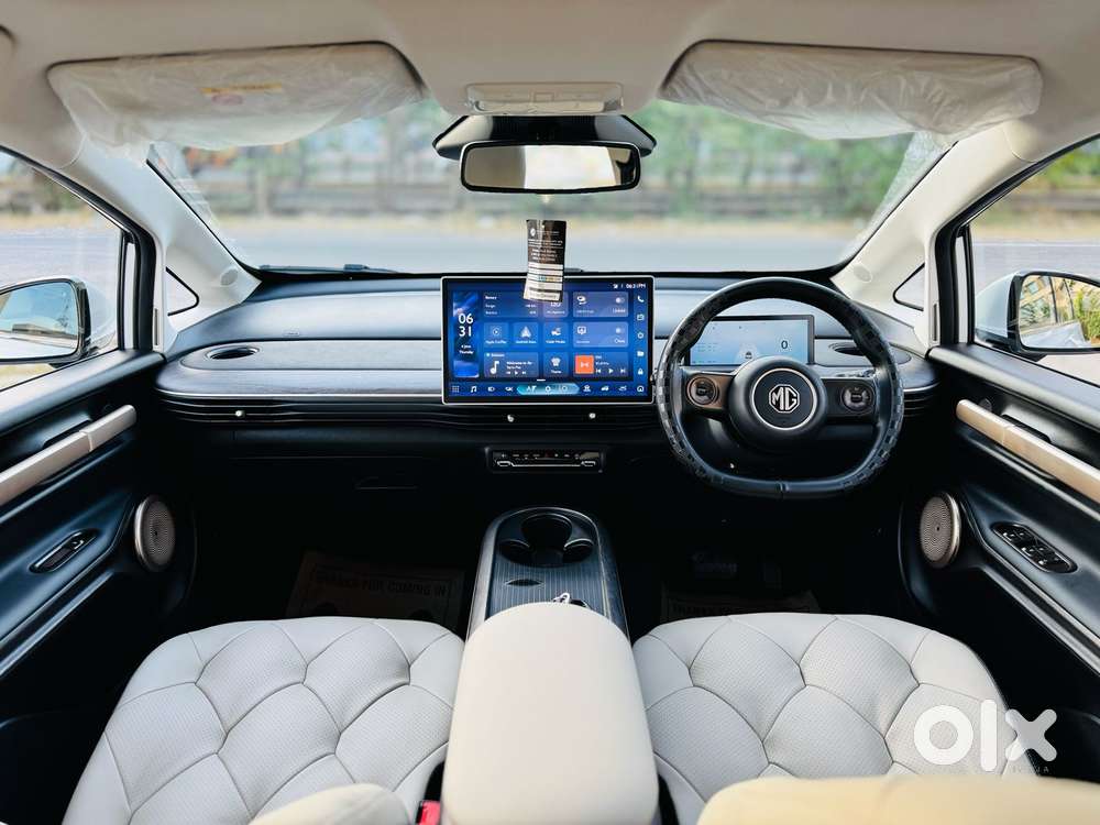 Mg Windsor Ev Essence, 2025, Electric