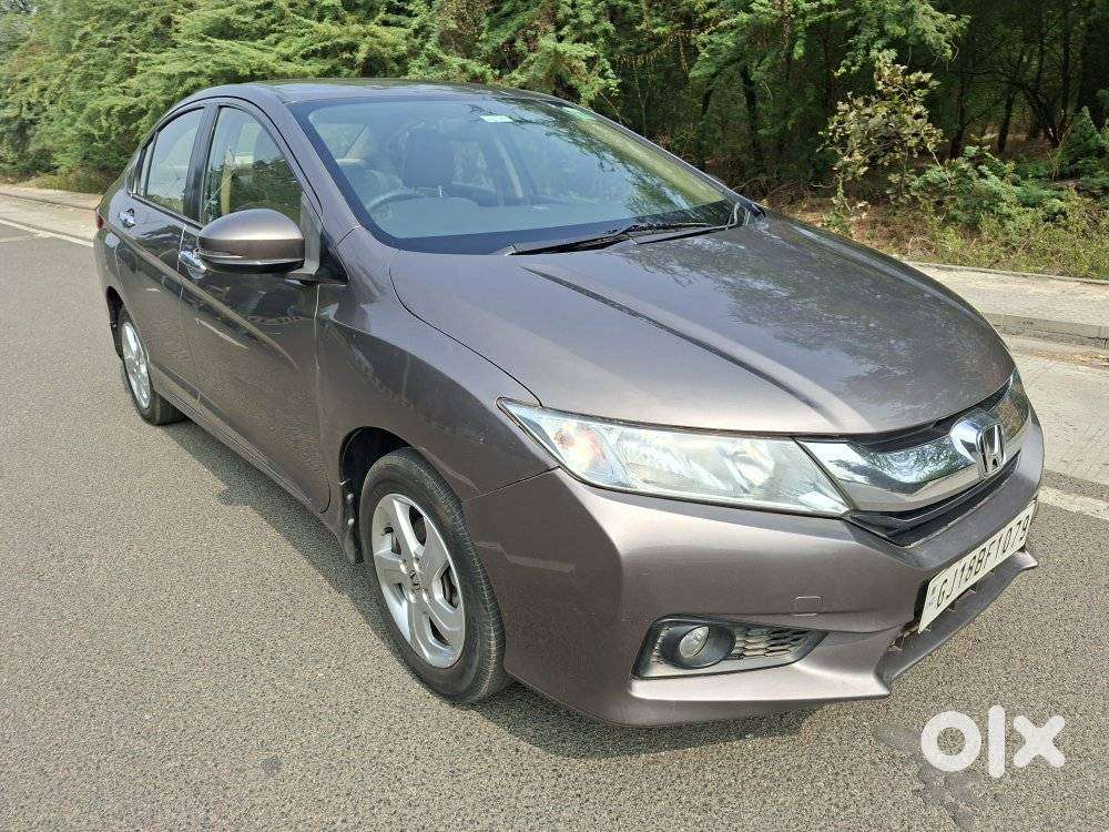 Honda City 1.5 V 4th Gen I-vtec Mt, 2016, Petrol
