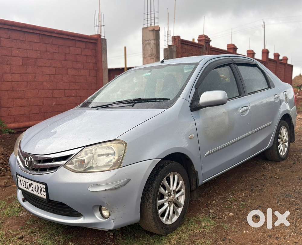 Toyota Etios 2012 Petrol 145000 Km Driven