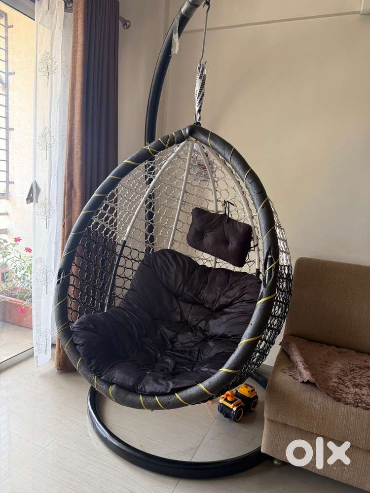 Good Condition Jhula for Sale &ndash; Excellent Condition&rdquo;
