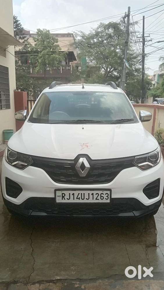 Renault Triber 2023 Petrol Well Maintained