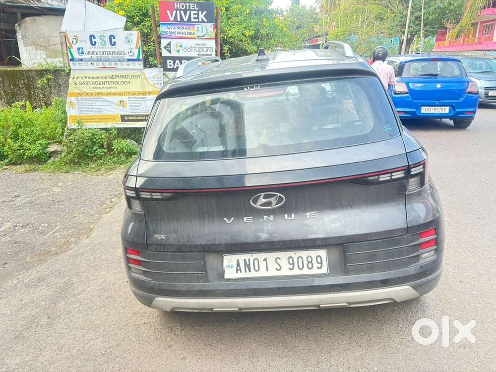 Hyundai Venue 2023 Manual