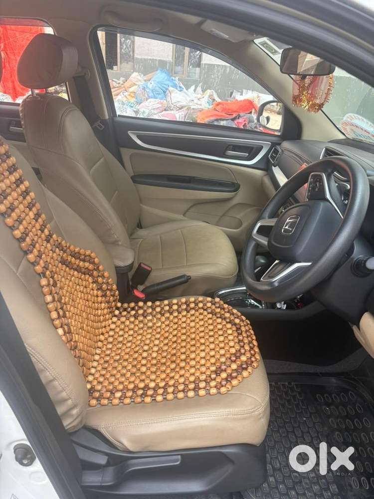 Honda Amaze 2023 Automatic Petrol Well Maintained Car