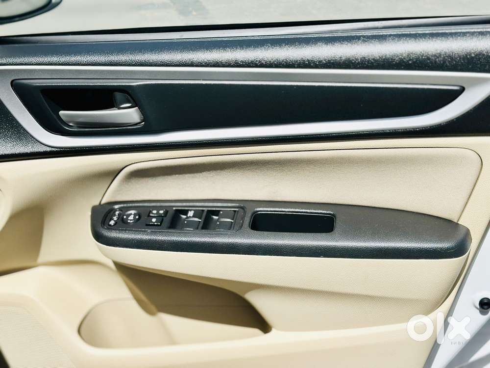 Honda Amaze, 2024, Petrol