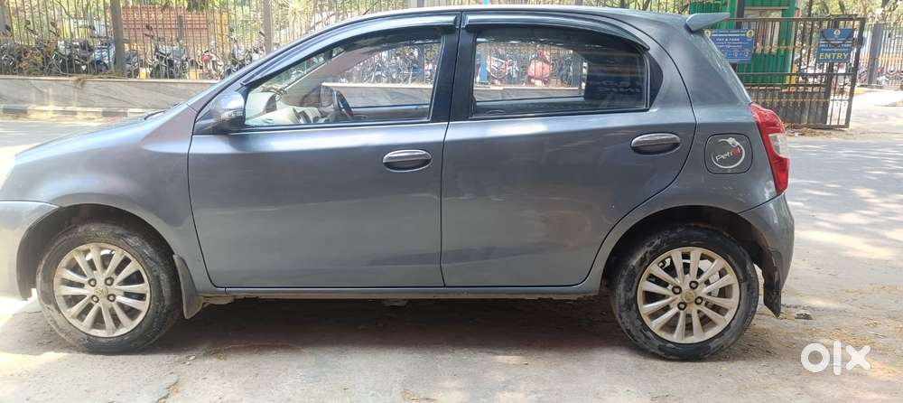 Toyota Etios Liva 1.2 Vx, 2016, Petrol