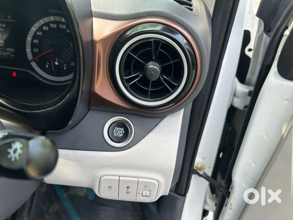 Hyundai Aura Cng 2024
