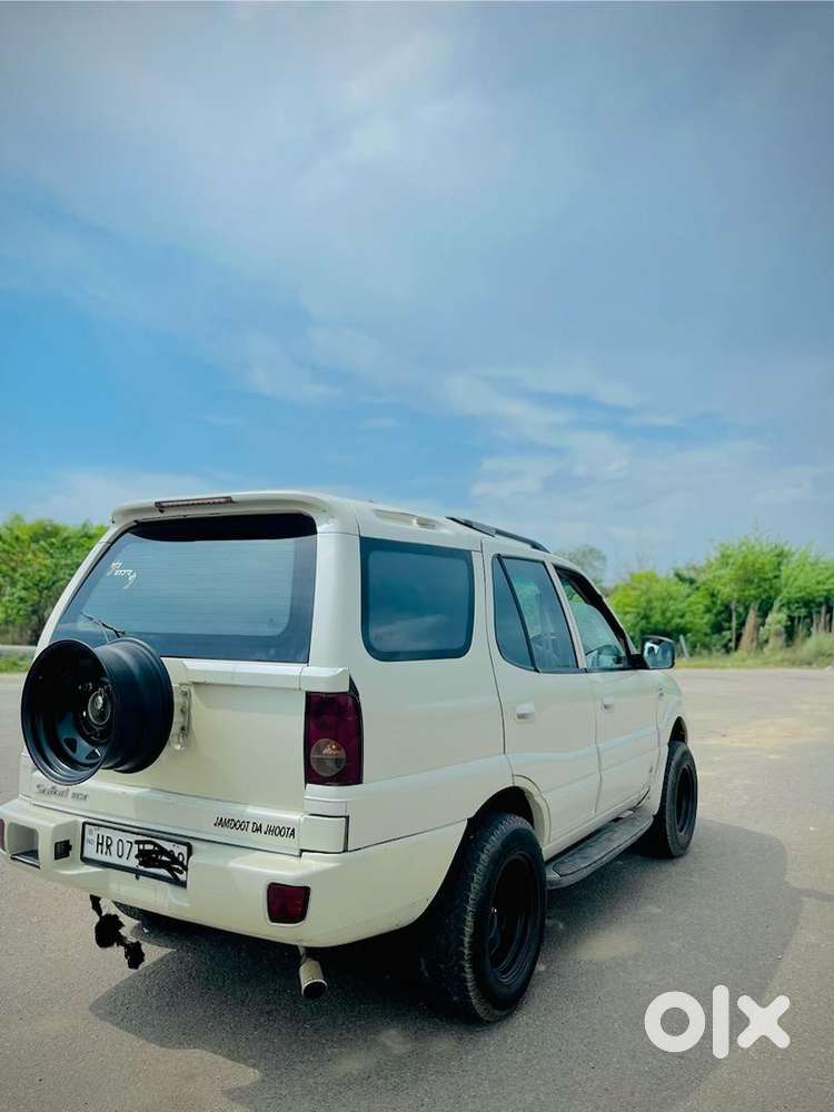 Tata Safari