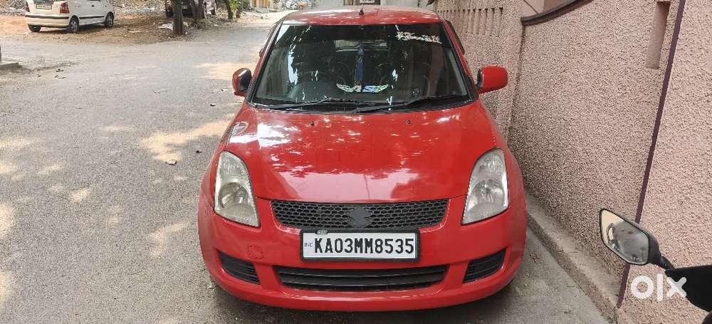Maruti Suzuki Swift 2010 Petrol 85000 Km Driven