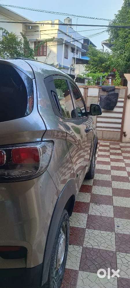 Mahindra Kuv100 Nxt Petrol 2019