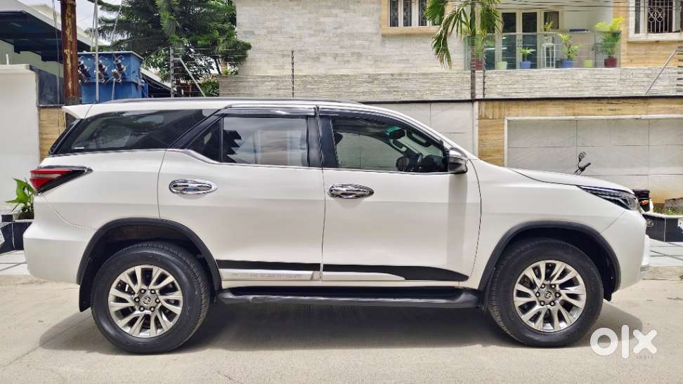 Toyota Fortuner 4x4 Mt 2.8 Diesel, 2022, Diesel