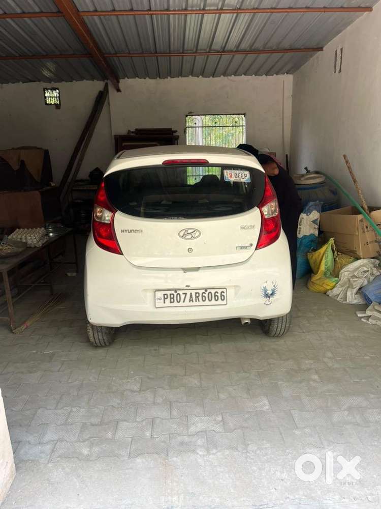 Hyundai Eon Petrol Well Maintained