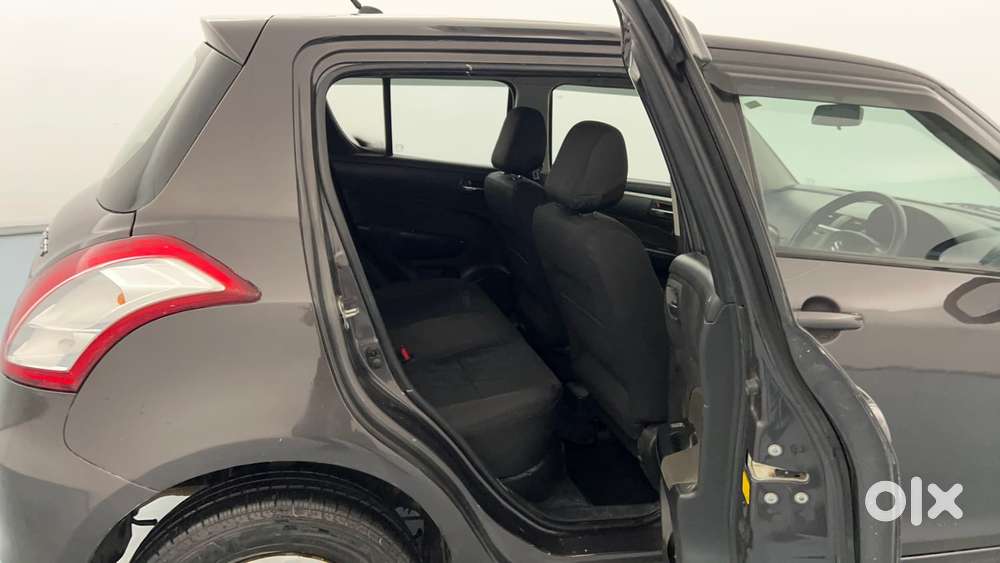 Maruti Suzuki Swift Vvt Vxi, 2017, Petrol