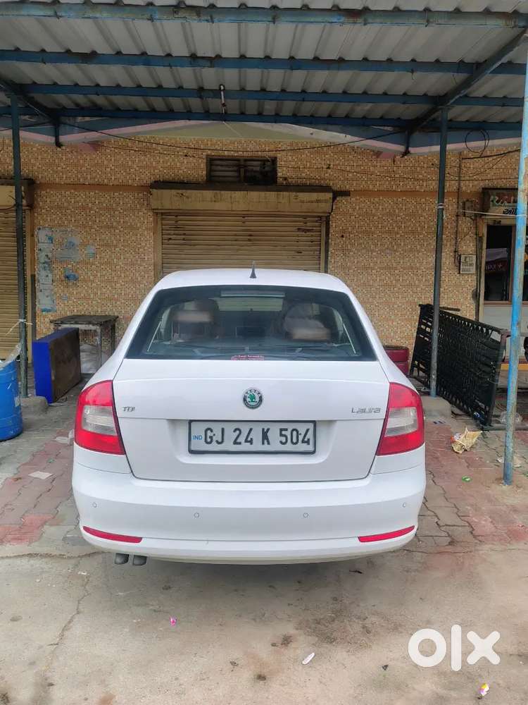 Skoda Laura 2.0 Ambition 2012