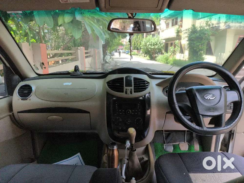 Mahindra Xylo H8 2016