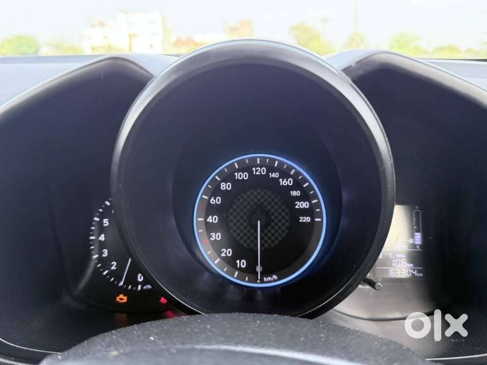 Hyundai Venue 1.2 S Plus, 2020, Cng & Hybrids